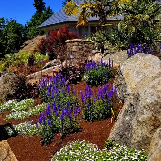 Landscape installation or grounds maintenance by Earthworks Landscape Service